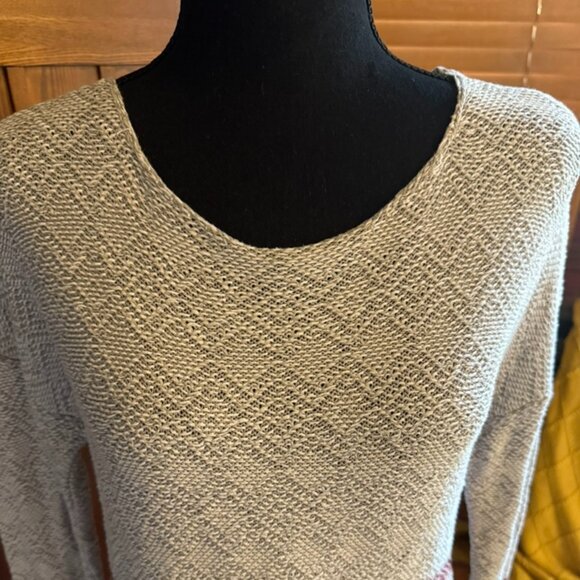 Pullover Cotton/Acrylic Sweater with Lace Hem - Picture 2 of 8